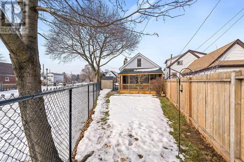 88 Graham Avenue N, Hamilton, ON - Outdoor