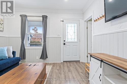 88 Graham Avenue N, Hamilton, ON - Indoor Photo Showing Other Room
