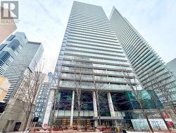 2906 - 37 GROSVENOR STREET  Toronto, ON M4Y 3G5