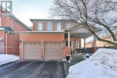 9 O'HARA CRESCENT  Richmond Hill, ON L4E 4E1