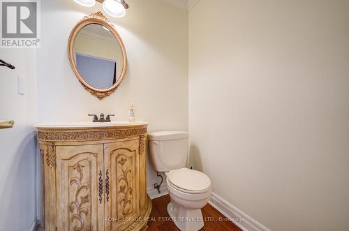 115 St Lawrence Drive, Mississauga, ON - Indoor Photo Showing Bathroom