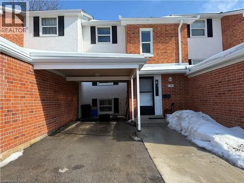 427 KEATS Way Unit# 2  Waterloo, ON N2L 5S7