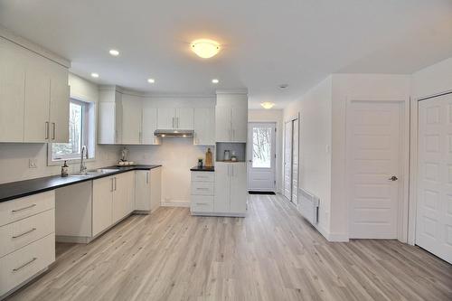 Cuisine - 32 Rue Sévigny, Val-D'Or, QC - Indoor Photo Showing Kitchen