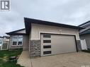5614 Beacon Place, Regina, SK  - Outdoor 