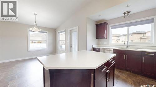 5614 Beacon Place, Regina, SK - Indoor Photo Showing Kitchen