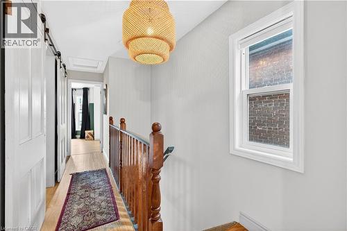 792 Cannon Street E, Hamilton, ON - Indoor Photo Showing Other Room