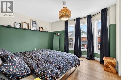 792 Cannon Street E, Hamilton, ON - Indoor Photo Showing Bedroom