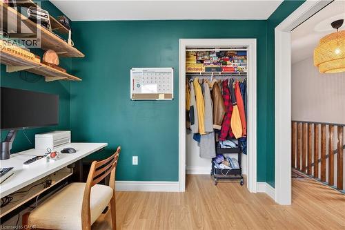 792 Cannon Street E, Hamilton, ON - Indoor