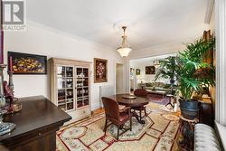 Lots of room for entertaining - 