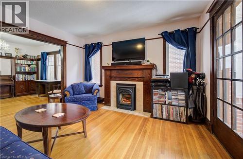 48 Longwood Road N, Hamilton, ON - Indoor Photo Showing Living Room With Fireplace