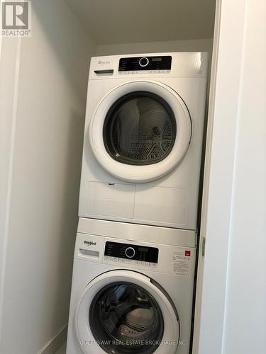 1504 - 7 Mabelle Avenue, Toronto, ON - Indoor Photo Showing Laundry Room