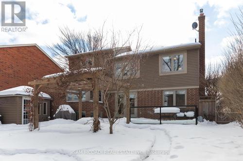 2332 Folkway Drive, Mississauga, ON - Outdoor