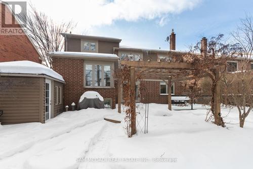 2332 Folkway Drive, Mississauga, ON - Outdoor