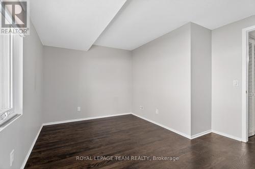 10 - 290 Cathcart Street, Ottawa, ON - Indoor Photo Showing Other Room