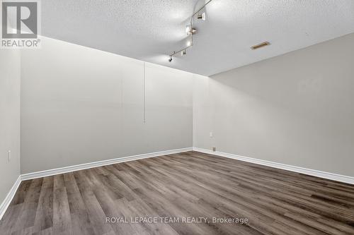 10 - 290 Cathcart Street, Ottawa, ON - Indoor Photo Showing Other Room