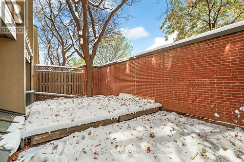 10 - 290 Cathcart Street, Ottawa, ON - Outdoor