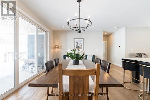 1555 Baseline Road S, Tiny, ON - Indoor Photo Showing Dining Room