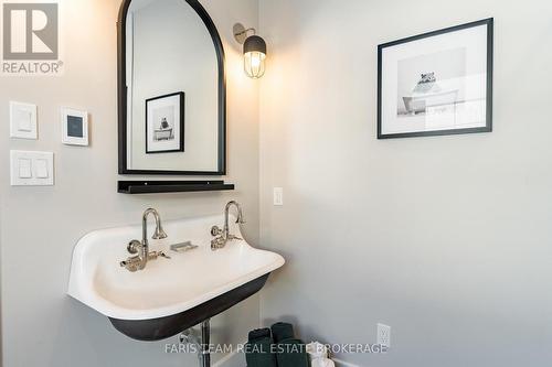 1555 Baseline Road S, Tiny, ON - Indoor Photo Showing Bathroom