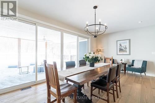 1555 Baseline Road S, Tiny, ON - Indoor Photo Showing Dining Room