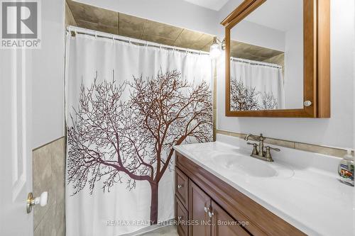 3356 Strabane Drive, Mississauga, ON - Indoor Photo Showing Bathroom
