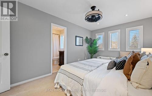 6060 Clover Ridge Crescent, Mississauga, ON - Indoor Photo Showing Bedroom