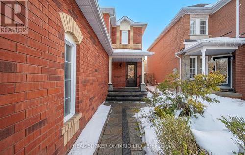 6060 Clover Ridge Crescent, Mississauga, ON - Outdoor