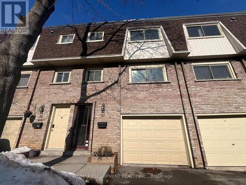 37 - 125 BONAVENTURE DRIVE  Hamilton, ON L9C 5Y5