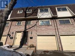 37 - 125 BONAVENTURE DRIVE  Hamilton, ON L9C 5Y5