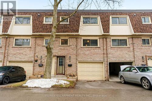 37 - 125 BONAVENTURE DRIVE  Hamilton, ON L9C 5Y5