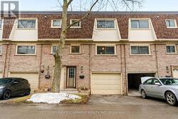 37 - 125 BONAVENTURE DRIVE  Hamilton, ON L9C 5Y5