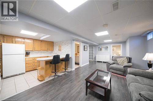 43 Flamingo Drive, Hamilton, ON - Indoor Photo Showing Other Room