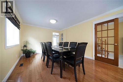 43 Flamingo Drive, Hamilton, ON - Indoor Photo Showing Dining Room