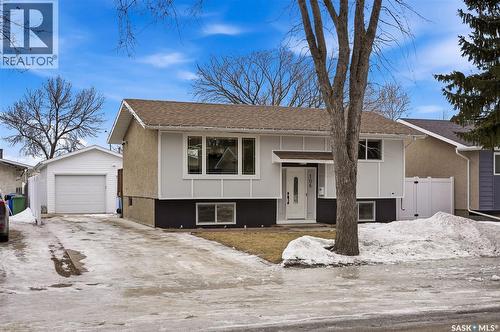 106 Coleman Crescent, Regina, SK - Outdoor