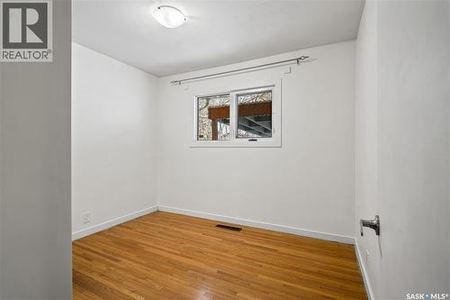 5306 5Th Avenue, Regina, SK - Indoor Photo Showing Other Room