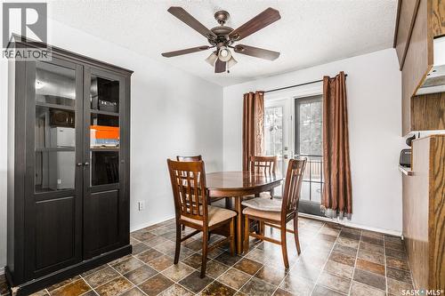 215 Needham Crescent, Saskatoon, SK - Indoor Photo Showing Dining Room