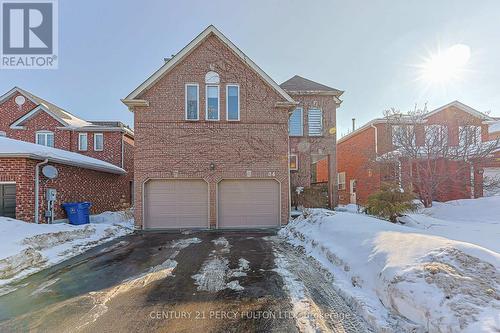 84 LORAVIEW LANE  Aurora, ON L4G 6N5