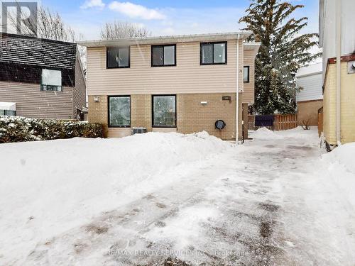 30 HALEY COURT  Brampton, ON L6S 1N6