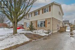 1091 CANFIELD CRESCENT  Woodstock (Woodstock - North), ON N4S 8P3
