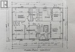 Builder Floor Plan - 