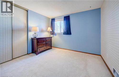 20 Royal Orchard Drive, Kitchener, ON - Indoor Photo Showing Bedroom