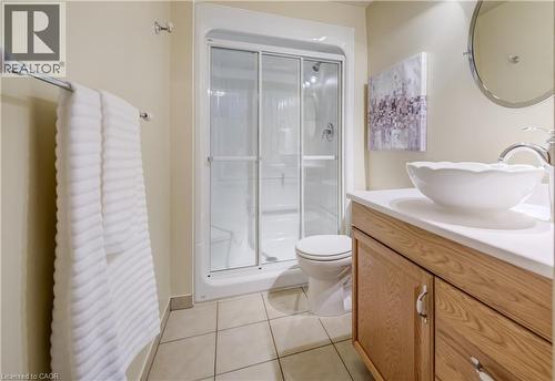 20 Royal Orchard Drive, Kitchener, ON - Indoor Photo Showing Bathroom