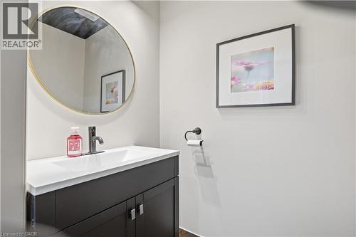 1270 King Street E, Cambridge, ON 