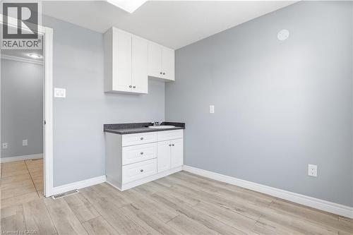 1270 King Street E, Cambridge, ON 