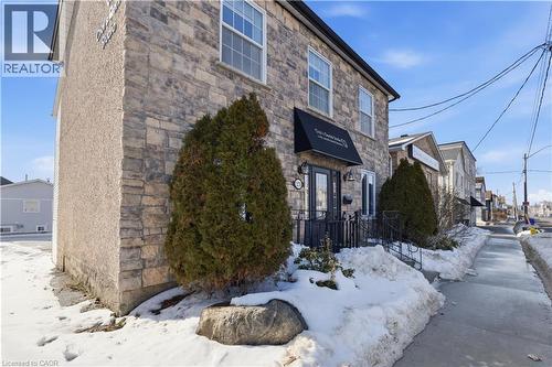 1270 King Street E, Cambridge, ON 