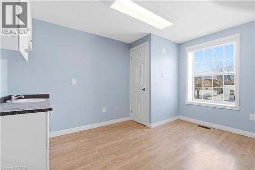 1270 King Street E, Cambridge, ON 