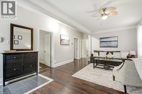 14 Baker Street, Hamilton, ON - Indoor