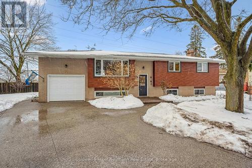 21 ORIOLE CRESCENT  Guelph (Dovercliffe Park/Old University), ON N1G 1J5