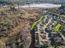 23-4125 Interurban Rd  Saanich, BC V8Z 4W8