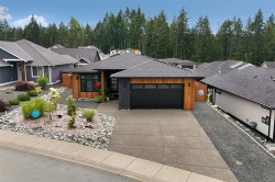 3184 Fernwood Lane  Port Alberni, BC V9Y 0C4