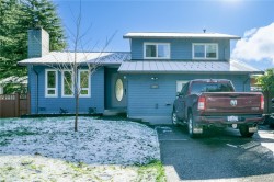 7123 Highland Dr  Port Hardy, BC V0N 2P0